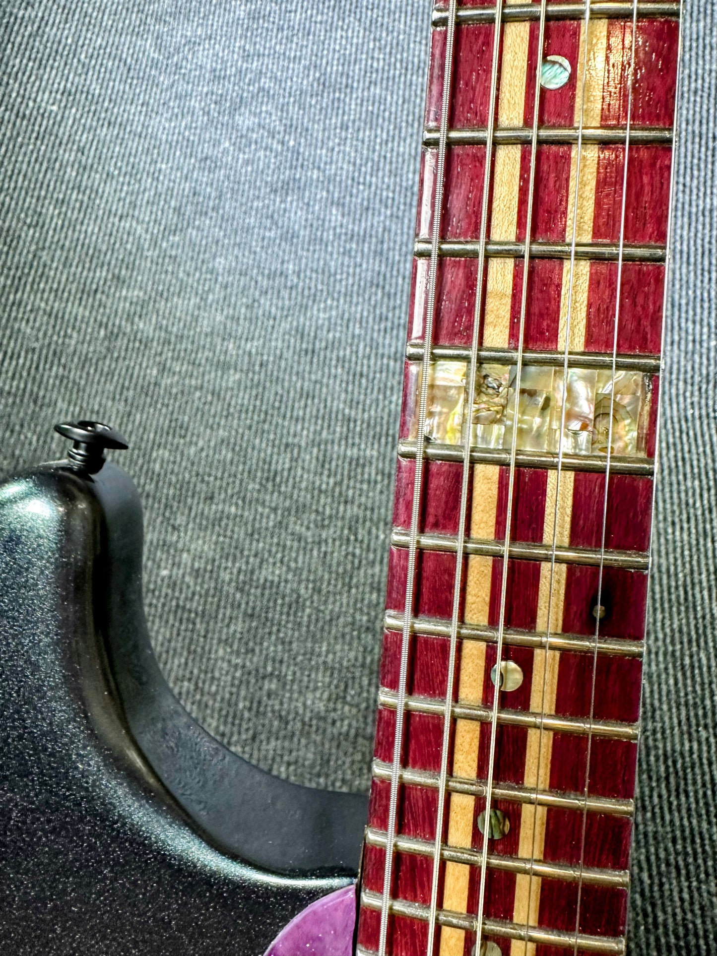 Wanderkauven Guitars Purple Heart HT