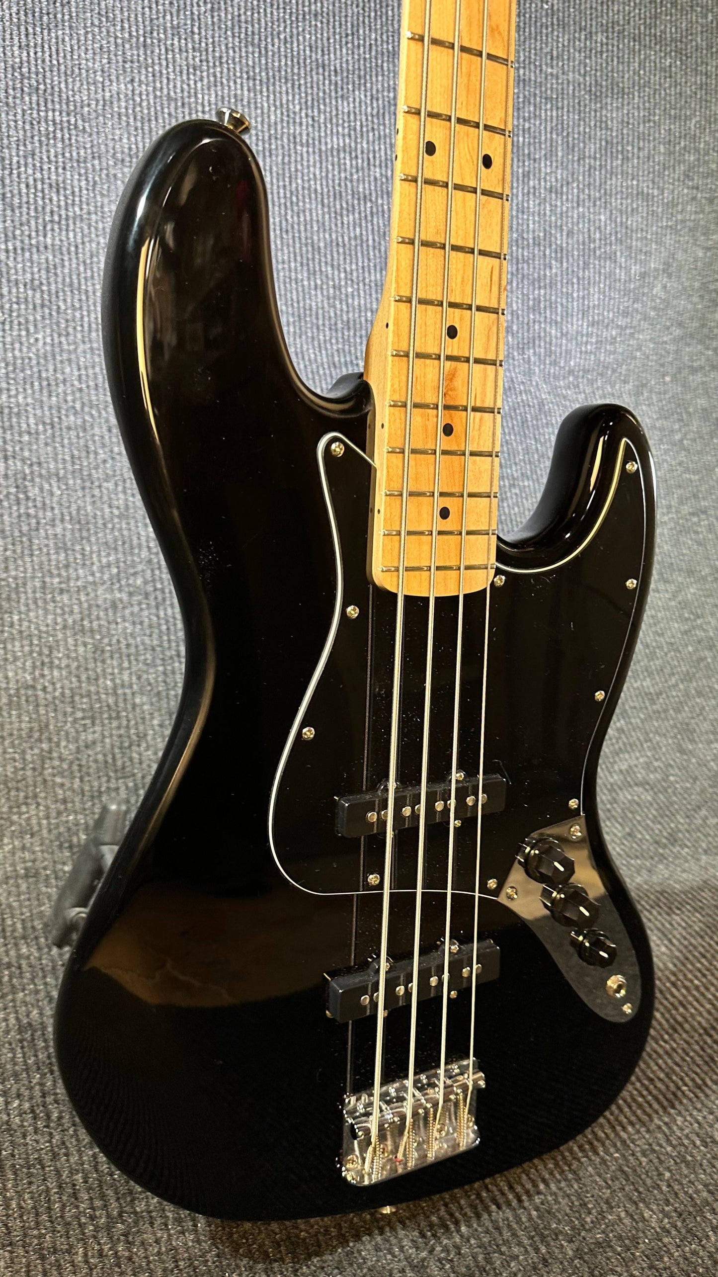 Squier Fender Jazz Bass