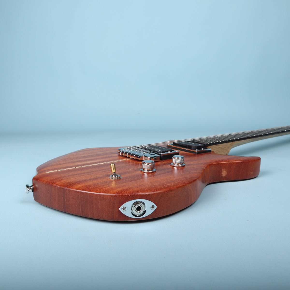 Wanderkauven Santa Fe Custom Electric Guitar - Mahogany with EMG Retro-Active Pickups