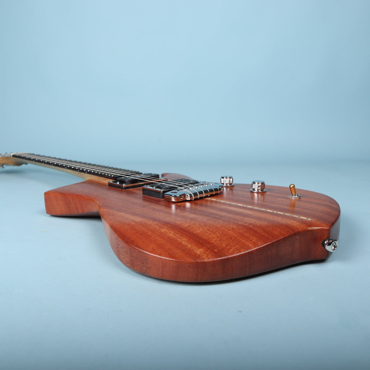 Wanderkauven Santa Fe Custom Electric Guitar - Mahogany with EMG Retro-Active Pickups