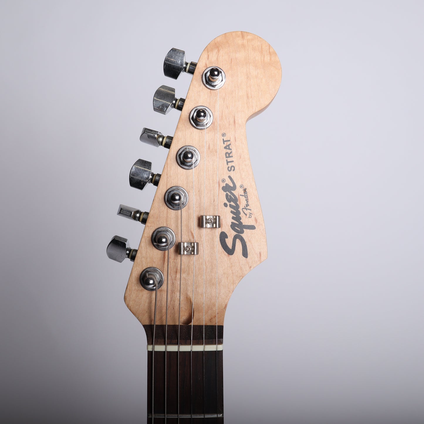 Squier SE Stratocaster - 3-Color Sunburst (Used, 2008)