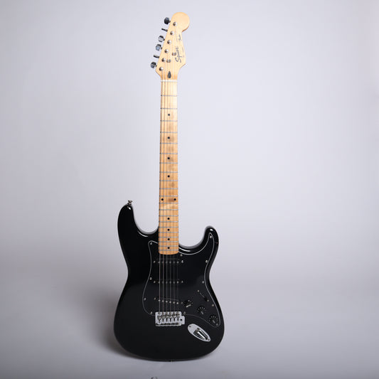 Squier Stratocaster - Black (Made in Korea, 1993 VN Series)