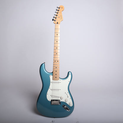 Fender Player Stratocaster - Lake Placid Blue (Used, 75th Anniversary Edition)