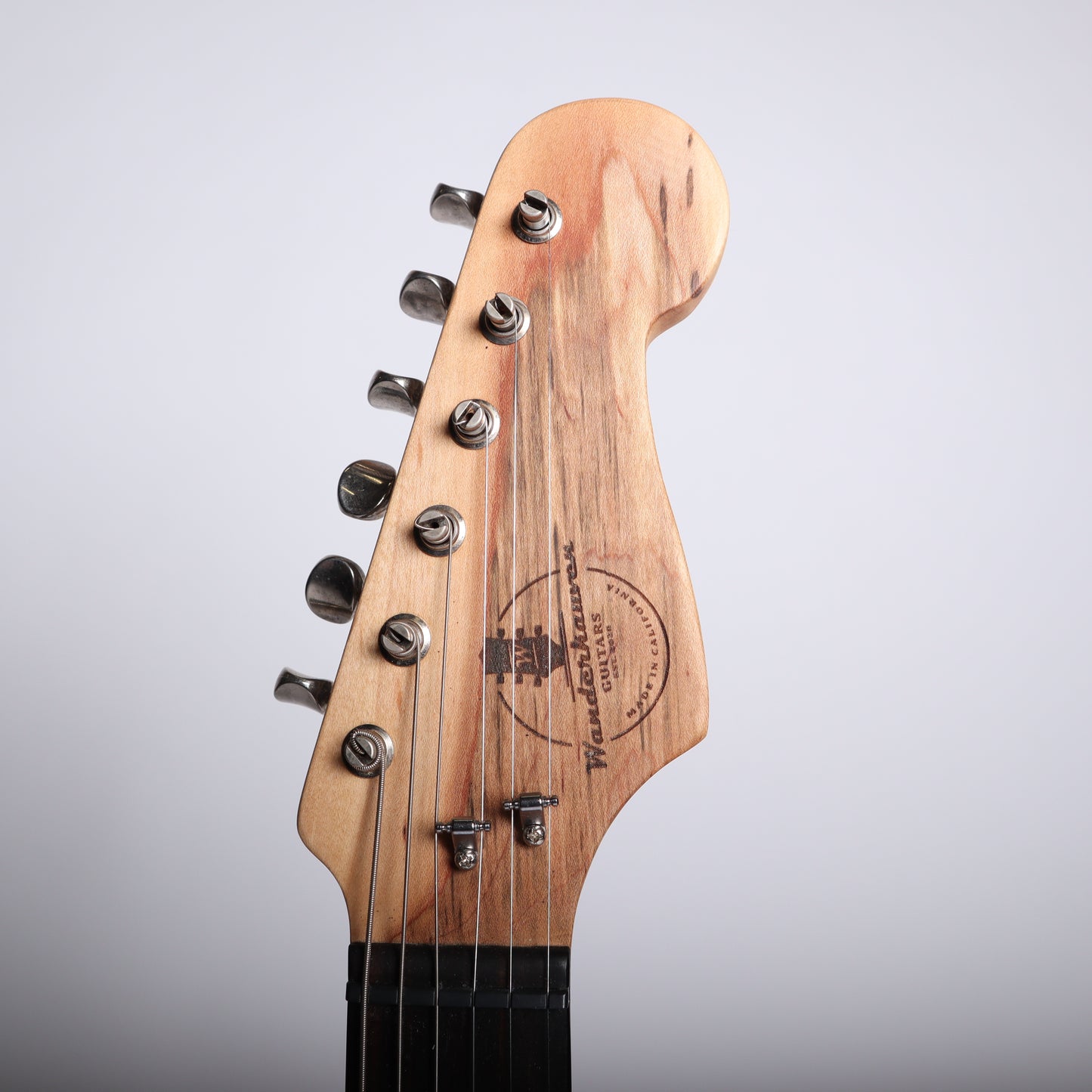 Wanderkauven Custom "Queen of Hearts" - Gilded Gold Leaf Relic