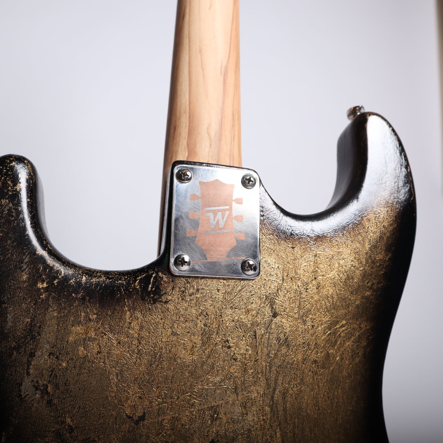 Wanderkauven Custom "Queen of Hearts" - Gilded Gold Leaf Relic