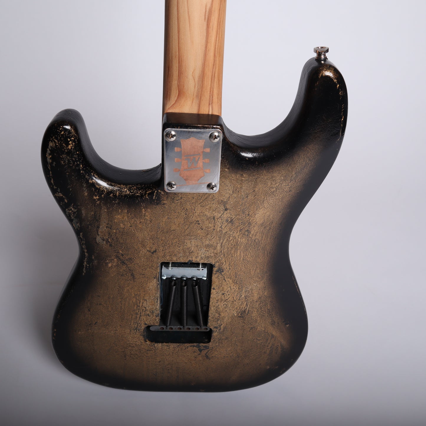 Wanderkauven Custom "Queen of Hearts" - Gilded Gold Leaf Relic