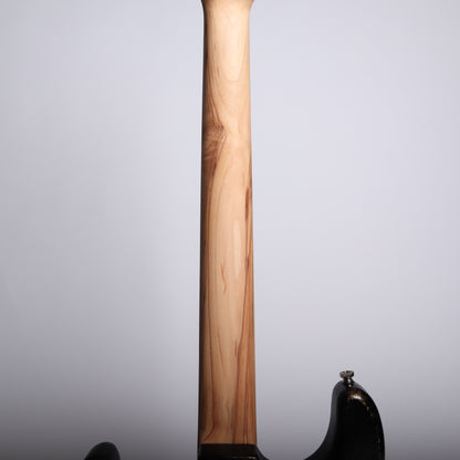 Wanderkauven Custom "Queen of Hearts" - Gilded Gold Leaf Relic