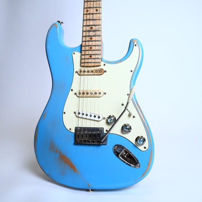 Wanderkauven Daphne Blue Relic Stratocaster - Maple Neck Electric Guitar