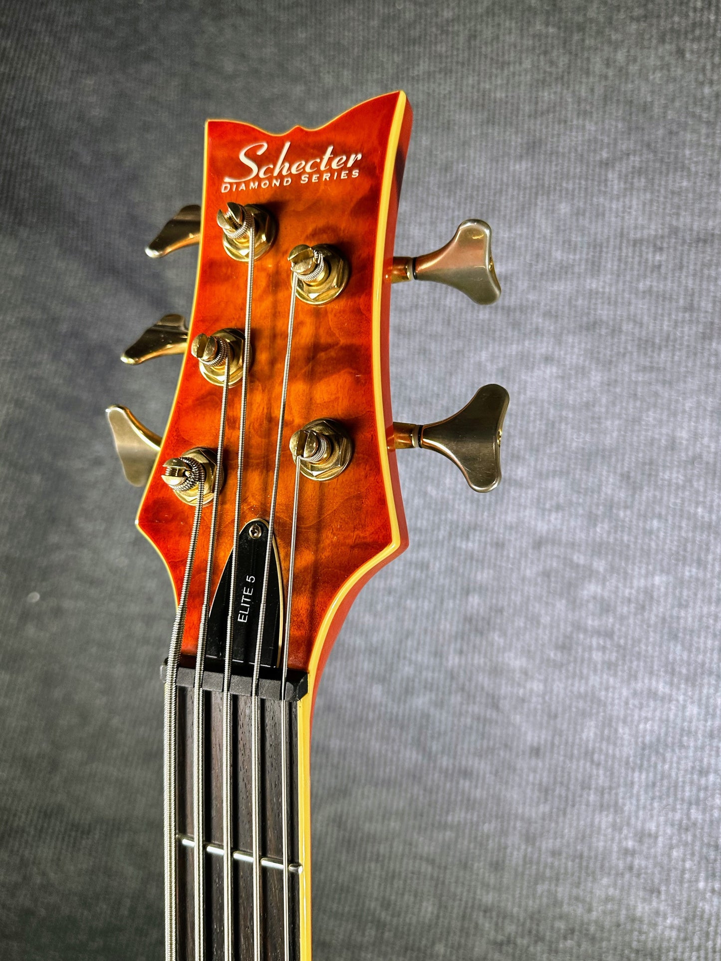 Schecter Elite 5