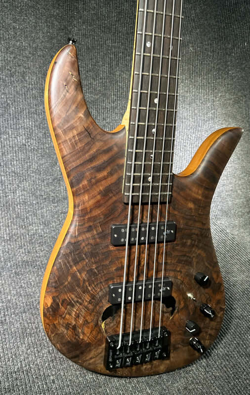 Wanderkauven Guitars ZV-ONE