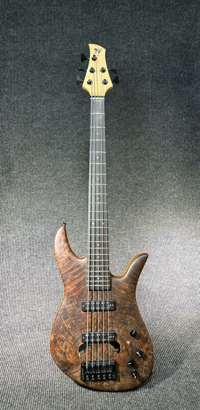 Wanderkauven Guitars ZV-ONE