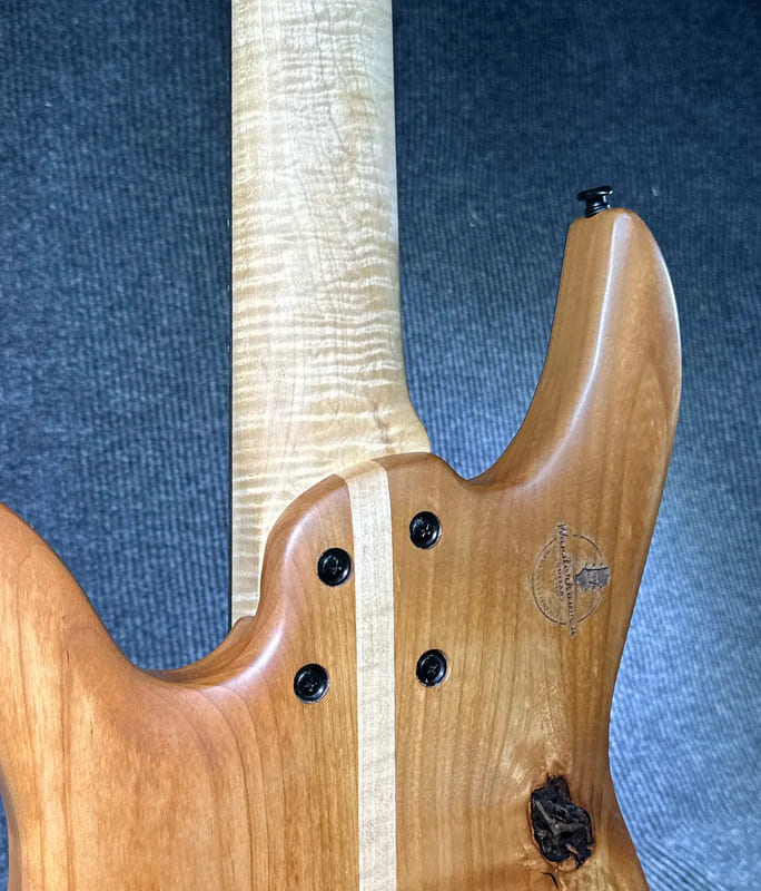 Wanderkauven Guitars ZV-ONE